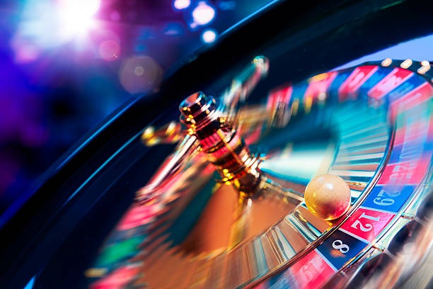 Number Pair game interface on kantin slot mobile app showing prediction buttons and live dealer feed